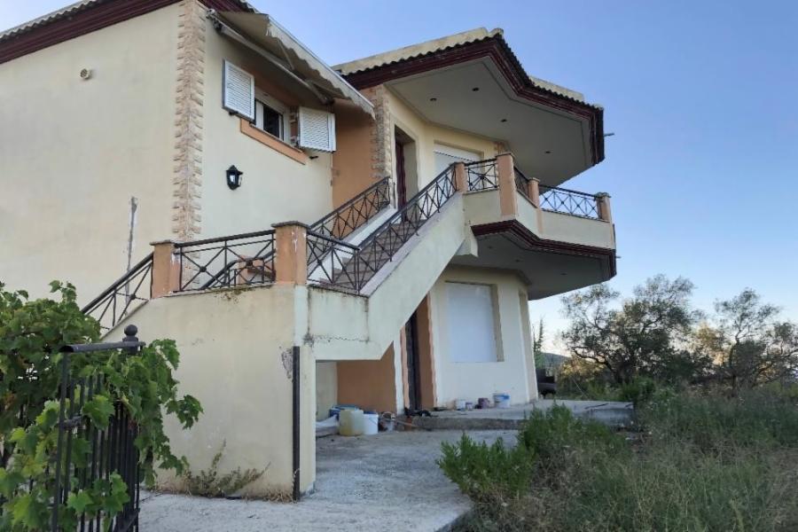 Residence in Perivoli, Corfu