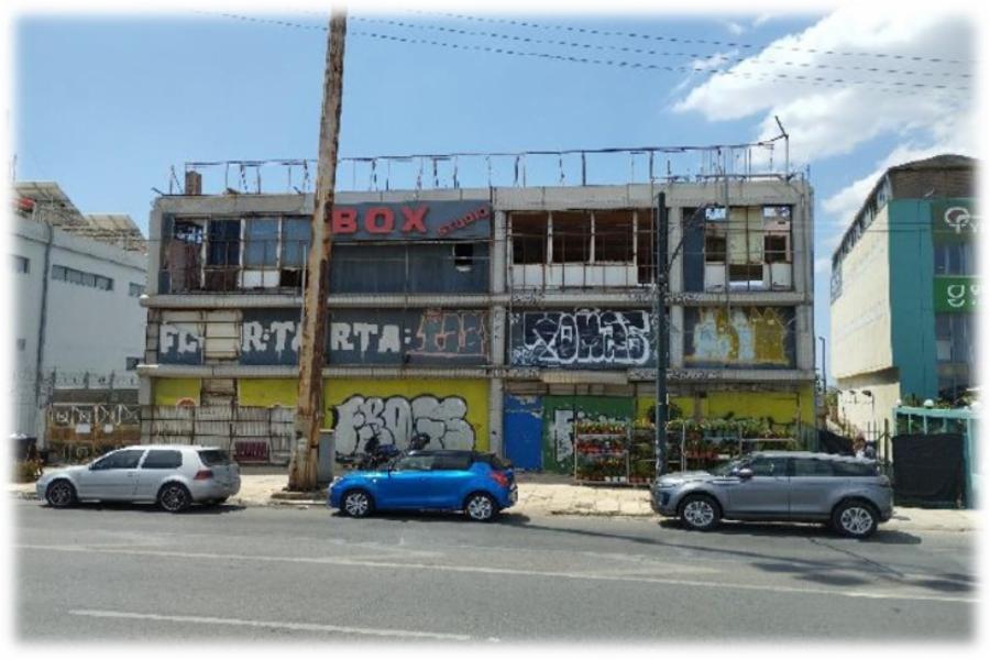 Commercial building in Nice, Attica