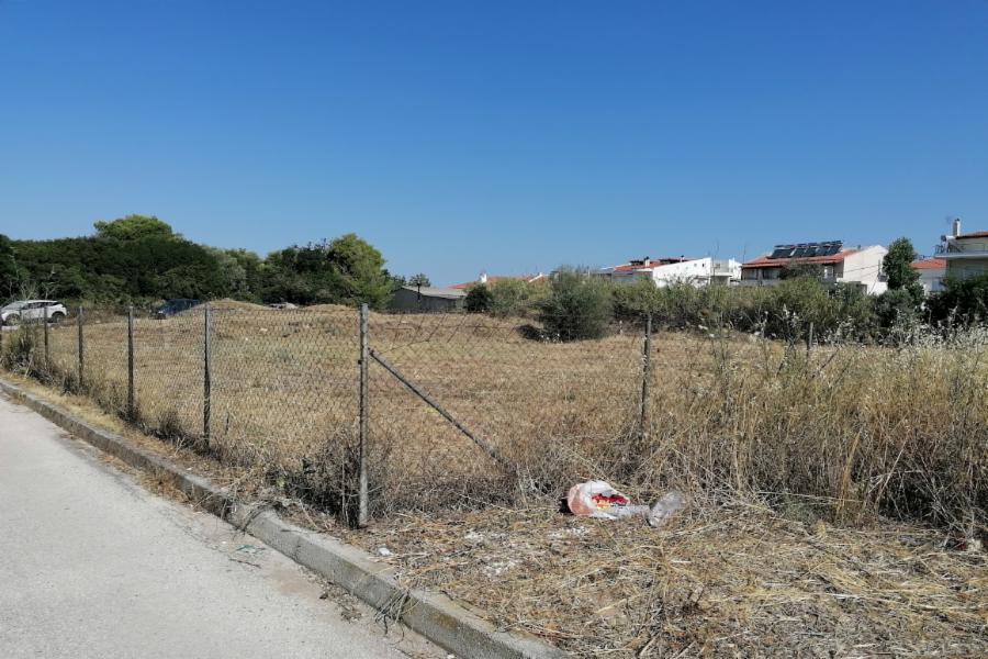 Land plot in Pallini