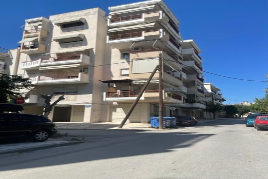 Apartment 15 Palaiologou and Makedonomaxon str., Municipality of Paulou Mela, Regional Unit of Thessaloniki